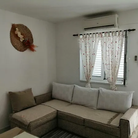 Apartment With Sea View Terrace